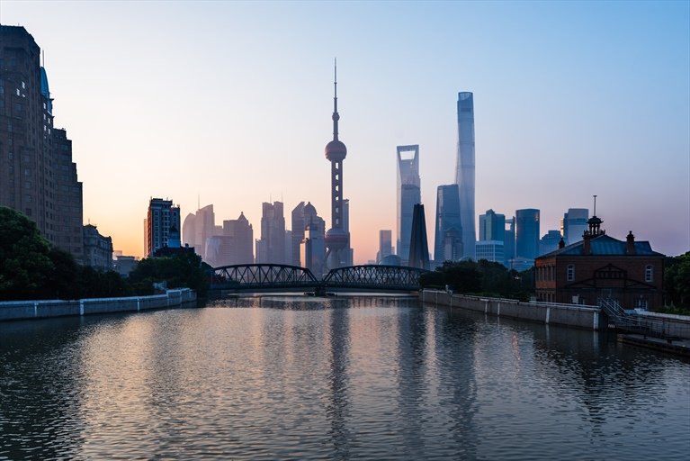 Shanghai skyline representing Leisure Leaf headquarters and premium matcha export hub